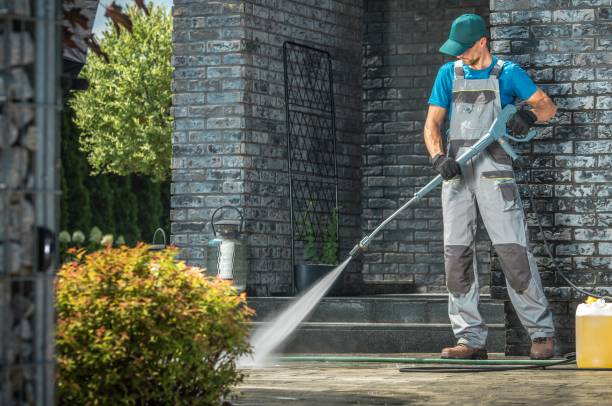 Spring Cleaning in Cavalero, WA